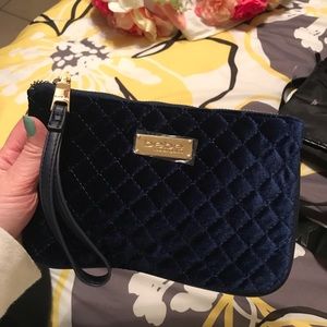 Bebe clutch